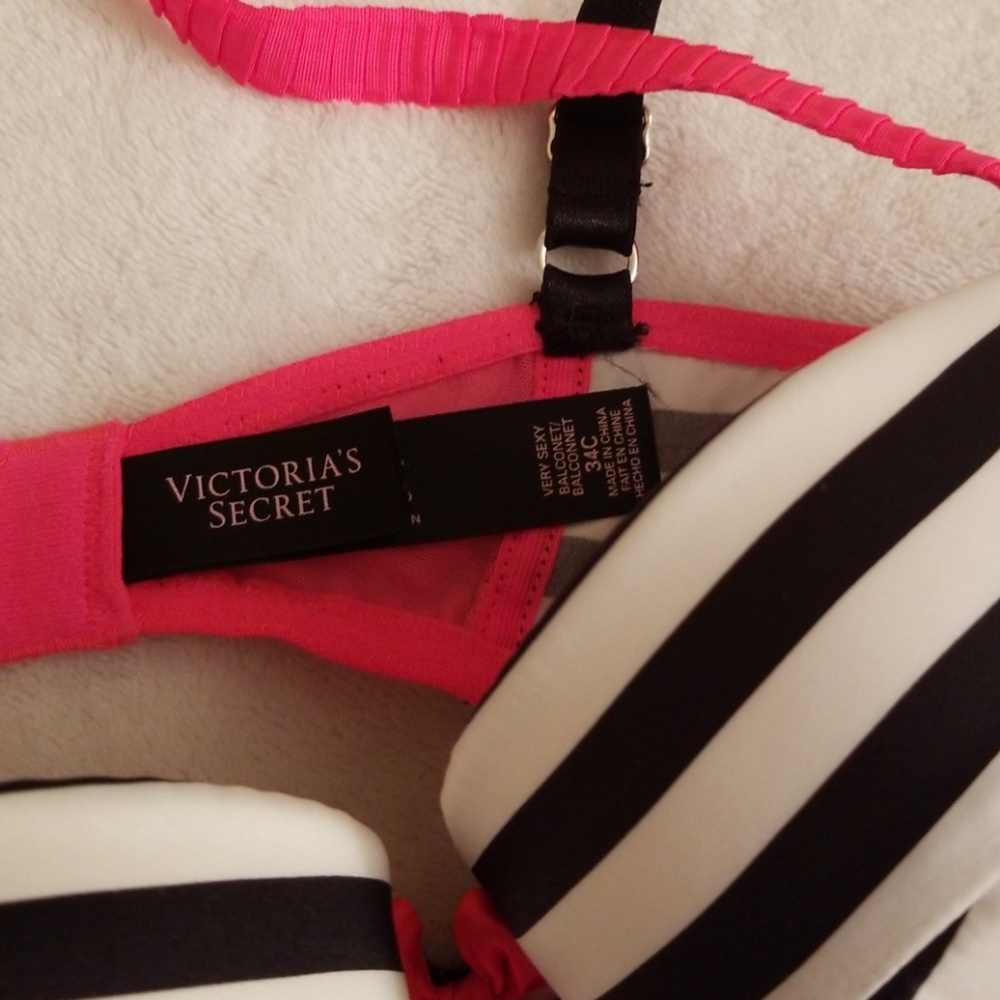 Victoria's Secret Striped Balconette - Picture 2 of 6